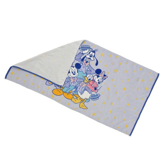 Mickey &amp; Friends Beach Towel Star Pattern