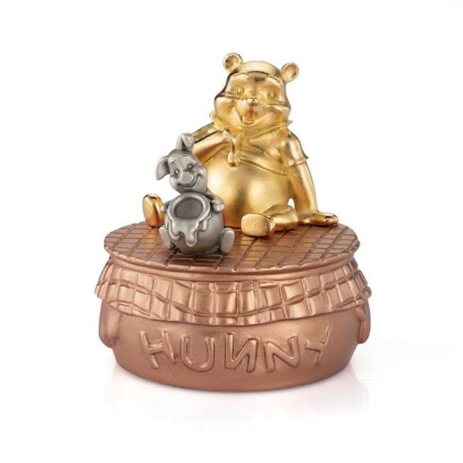 Disney Store - Carousel Winnie the Pooh limited edition - music box 