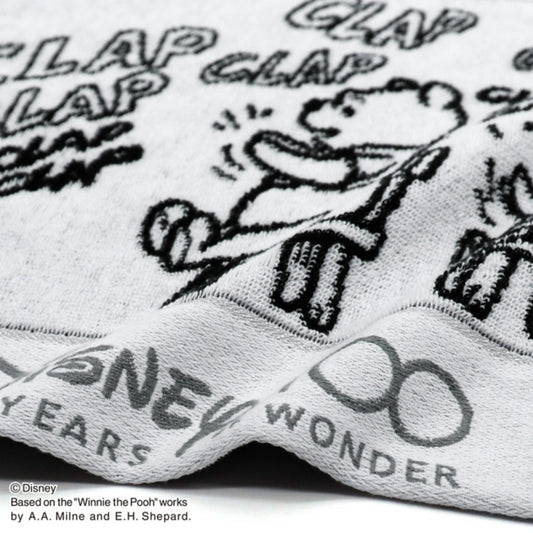 Disney Store - Disney100 Handtuch-Taschentuch Monochrom Winnie the Pooh Piglet - Accessoire